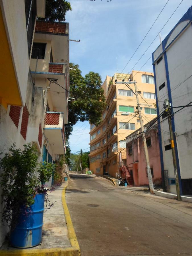 Casa De Huespedes Santa Fe Acapulco Hotel Exterior foto